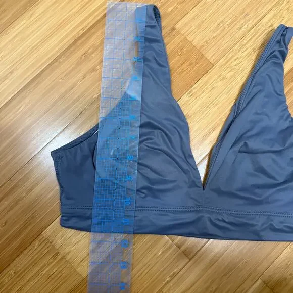 Victoria’s Secret Blue-Gray Plunge Bralette Size Large B85 Pullover Wireless - Picture 11 of 11